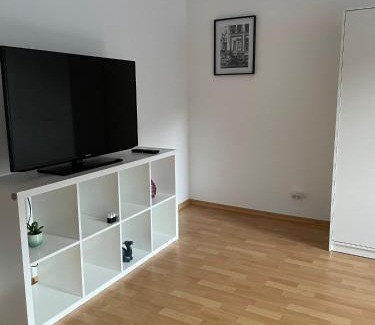 Vorhalle Apartamento | SANO - bei Felix in Hagen - Platz bis zu 5 Personen - Waschmaschine - Smart Tv