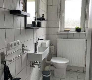 Emst Apartamento | SANO - bei Joseph in Hagen- modernes Ambiente - Home office - Highspeed Internet - Waschmaschine