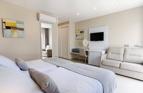 Playa del Inglés Hotel | Sanom Beach Resort - Adults Only