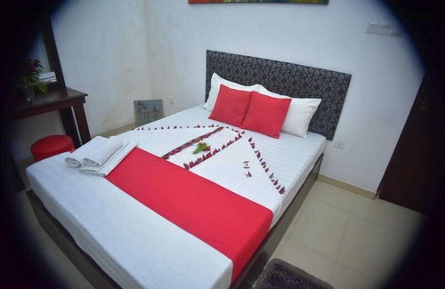 Minuwangoda Hotel | Sanri villa Katunayaka