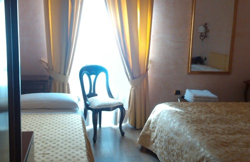 Paola Casa | Sant'Agostino Guest Rooms