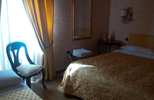 Paola Casa | Sant'Agostino Guest Rooms