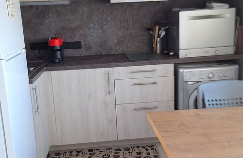Marine de Saint Ambroggio Apartamento | Apartamento Sant Ambroggio - barrio Aria Marina