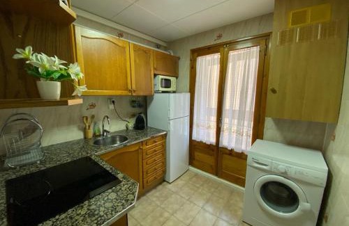 Tremp Apartamento | Sant Jordi 2