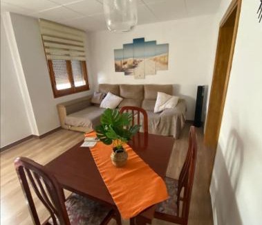 Tremp Apartamento | Sant Jordi 2