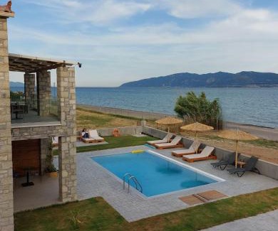 Gefira Mpania Apartamento | Santa Domenica Nafpaktos - Rooms and Apartments by the Sea