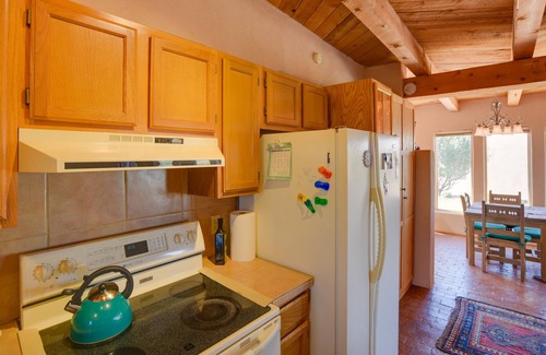 Santa Fe Casa | Santa Fe Adobe Vacation Rental w/ Mountain Views!