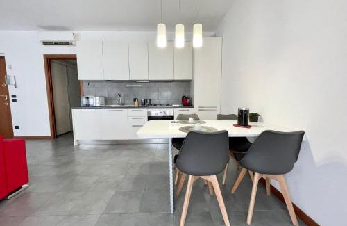 Milan Apartamento | Santa Giulia Terrace - 15 Mins City Center