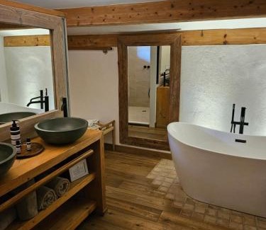 Rupit I Pruit Hotel | Santa Llúcia Rupit