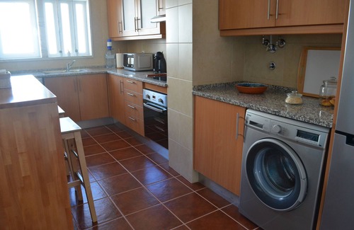 Santa Luzia Apartamento | APARTAMENTO SANTA LUZIA- Apartamento de 2 dormitorios en condominio con piscina y cerca de la playa.