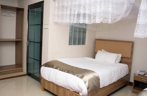 Entebbe Hotel | Santa Maria Hotel Entebbe
