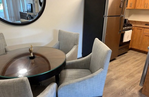 Sawtelle Apartamento | StaysPro - Executive Santa Monica Suites