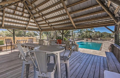 Seagrove Beach Apartamento | Santa Rosa Beach Condo with Balcony-Walk to Gulf