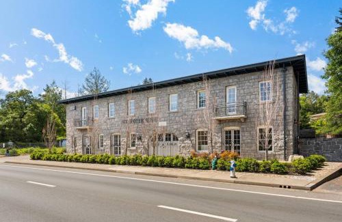 Santa Rosa Apartamento | Santa Rosa Stonehouse Private Wine Country Getaway