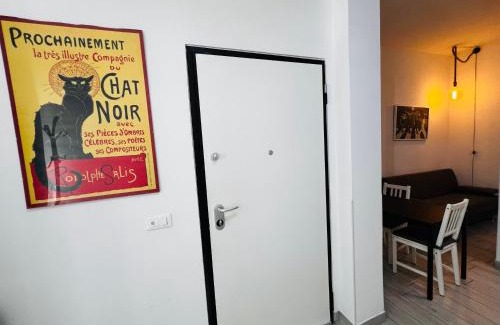 Province of Bologna Apartamento | Santa Viola House - By AyDesHouse