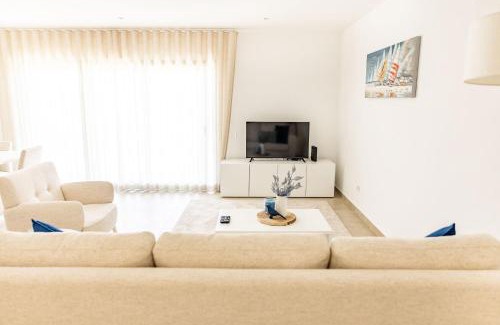 Salir do Porto Apartamento | Santana Beach Apartment - BY SCH