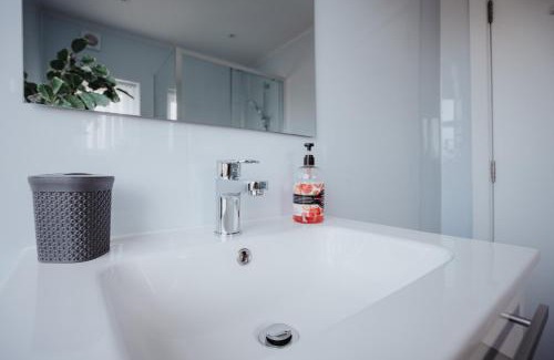 Southport Apartamento | Santiago 10 - Sleeps 10, Free Wifi & Parking