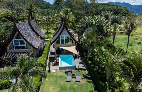 Klong Son Villa | Santisuk Villa - by KohChangVillas