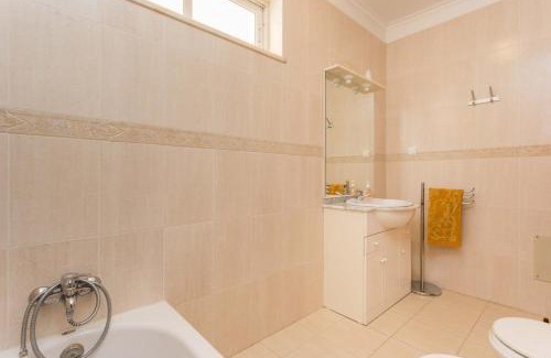 Albardeira Apartamento | Santo Antonio 1º by Seewest