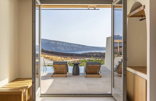 Oia Hotel | Santo Mine Oia Suites