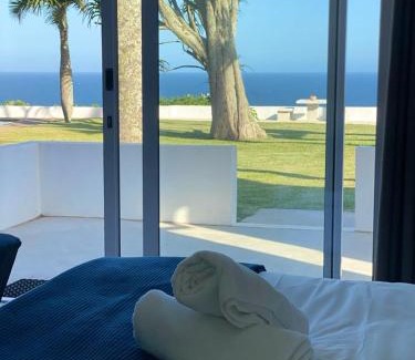 Amanzimtoti Casa | Santorini Guesthouse
