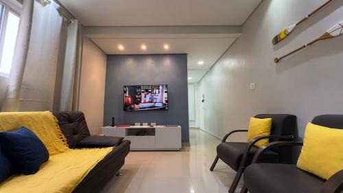 Gonzaga Apartamento | Santos - Gonzaga - 1 quadra praia com garagem