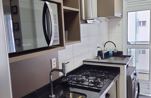 Embare Apartamento | Santos, Linda! Apartment, complete for your leisure and business periods.