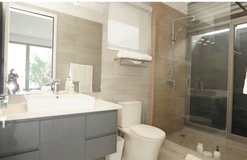 Belmont Casa | Santosha - Suite A - Sunrise One - Beach View