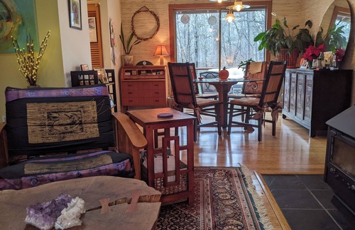Reveille Casa | Santuary in the Woods with Heating, Wood stove, Sauna, WiFi