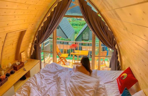 Cat Cat Village Hotel | Sapa the chill garden & villas
