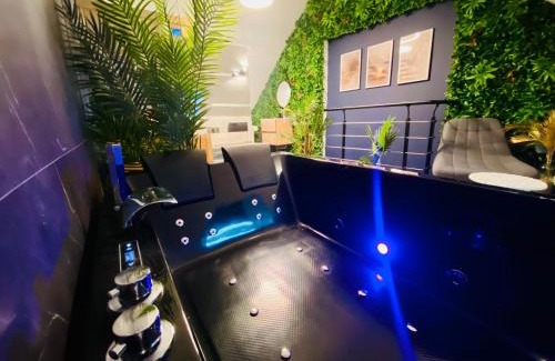 Sainte-Anne - Faubourg Noyon Apartamento | Saphir Spa - Sauna Balnéo Chromothérapie Massage