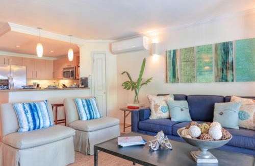 Dover Apartamento | Sapphire Beach Condos
