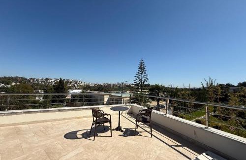 Tangier Casa | Sapphire Guesthouse & Rooftop Panoramique - Villa de Charme à Tanger
