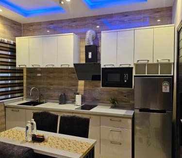 Lagos Apartamento | Sapphire Residences by Crystal Magodo