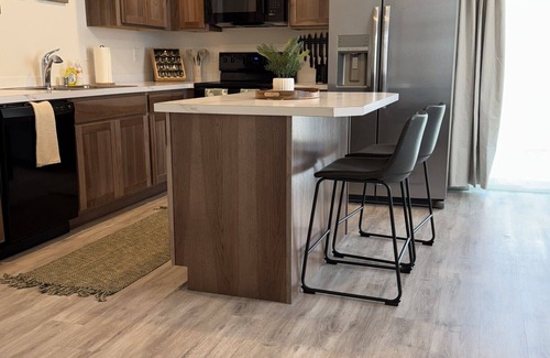 Hermiston Casa | Sapphire Stay- King and Queen