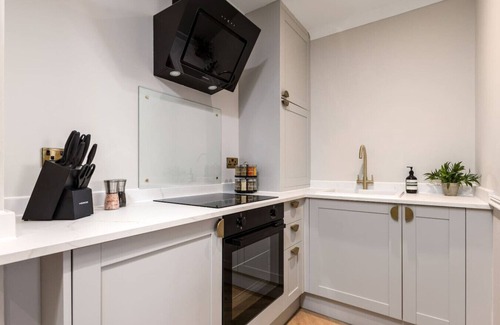 Dalavich Apartamento | Sapphire Suite The Stirling Residence