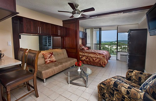 Red Hook Apartamento | Sapphire Village Resort by Antilles Resorts