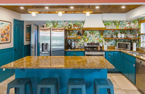 Whitfield Casa | Sara Bay Base Camp: Private Tropical Oasis, Pool, Golf, Bocce, Firepit, PETS