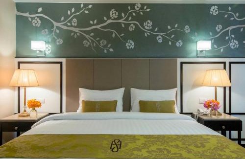 Nana Hotel | Sara's Hotel