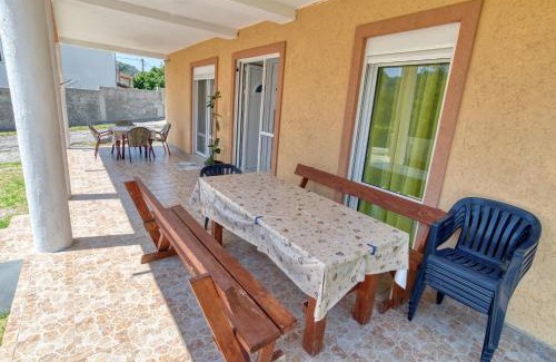 Seoca Casa | Sara Sutomore