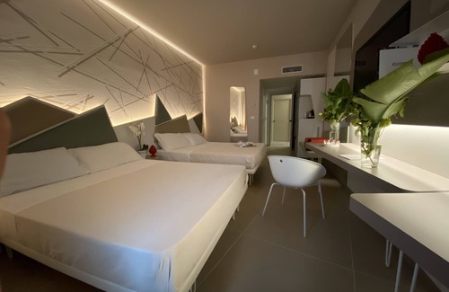 Isola delle Femmine Hotel | Saracen Sands Hotel & Congress Centre