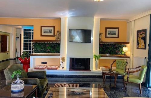 Alimos Apartamento | Sarakin's Mansion Luxury Retreat