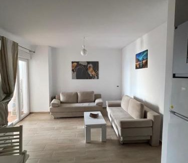 Elbasan Apartamento | Saranda Apartment