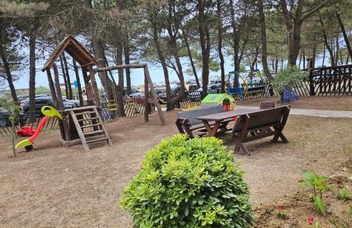 Ulcinj Chalet De Esquí | Saranda Beach Bungalow