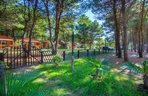 Ulcinj Chalet De Esquí | Saranda Beach Bungalow
