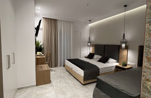 Haniotis Hotel | Sarantis Hotel