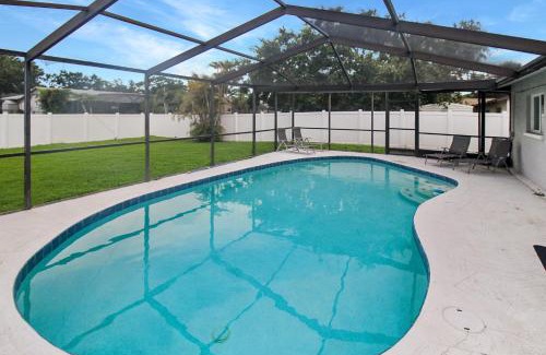 Whitfield Casa | Sarasota Chic Private Pool Home Sunset Splash