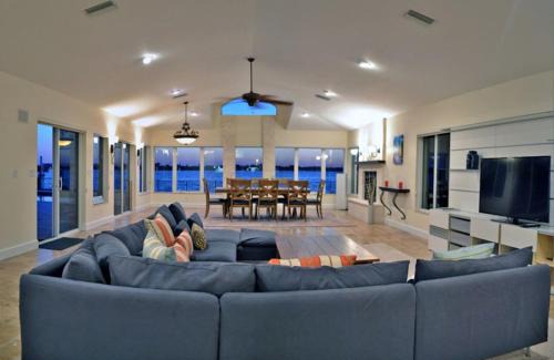 Vamo Casa | Sarasota - Dunmore 8730