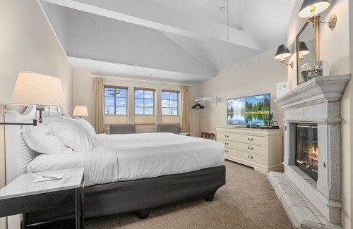 Langley Casa | Saratoga Inn