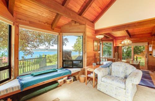Langley Casa | Saratoga Lodge